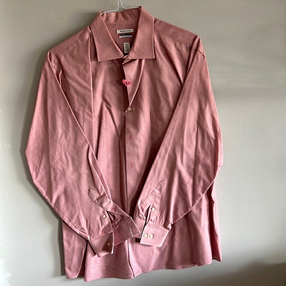 Flex collar regular fit button down